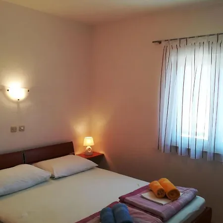 Mit Ueberdachter Terrasse By Interhome Rogoznica (Sibenik-Knin)