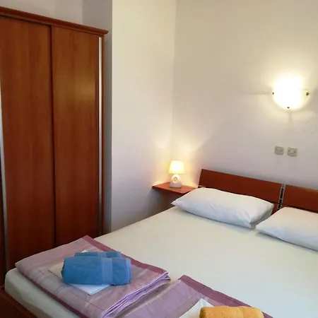 Mit Ueberdachter Terrasse By Interhome Apartmán Rogoznica (Sibenik-Knin)