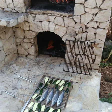 Apartmán Mit Ueberdachter Terrasse By Interhome