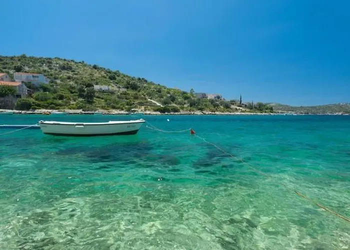 Lägenhet Mit Ueberdachter Terrasse By Interhome