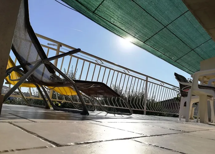 Mit Ueberdachter Terrasse By Interhome *